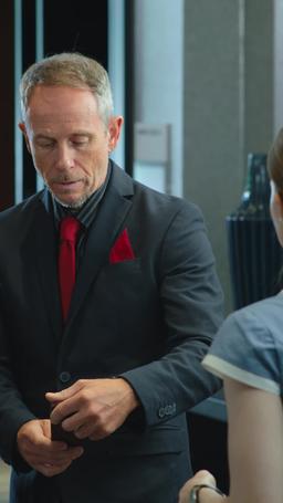 La boss affronta i bulli di Las Vegas! episode 12