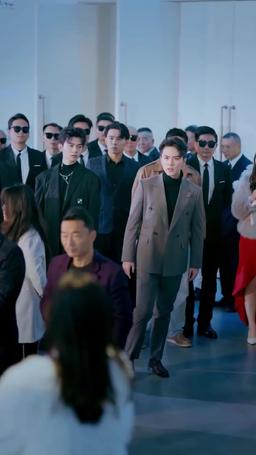 離婚後我被五個哥哥寵上天 episode 17