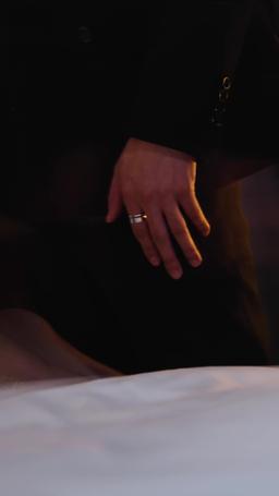 Mi Ami, Ma Mi Ferisci? episode 1