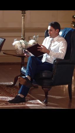 Christmas with a Prince: Becoming Royal episode 5