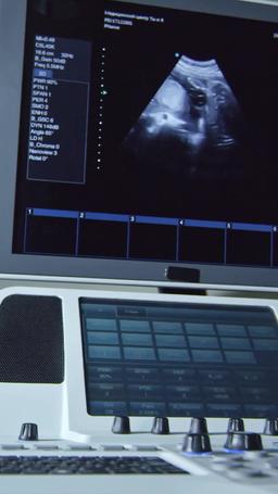 Il piccolo genio si riprende il papà trailer