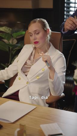 Istri yang Diceraikan Adalah Ahli Bedah Genius episode 54