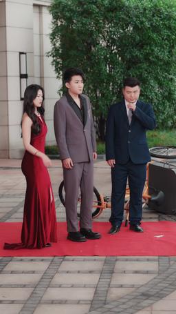 訂婚當天清潔工老媽淚灑全場 episode 13