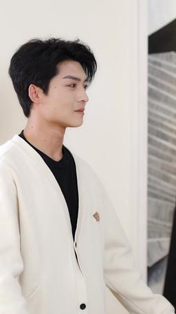 After Divorced, He Finally Saw Me episode 62