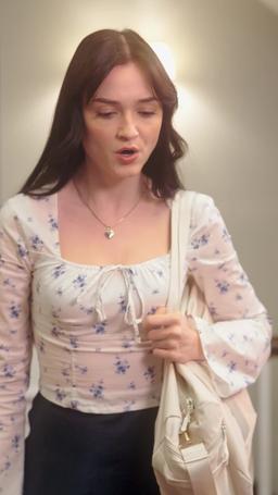 불길 속의 사랑: 내 레이서 의붓오빠 episode 24