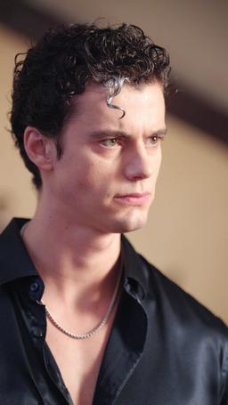 دماء وفضة: صعود رفيقة القائد المرفوضة episode 45