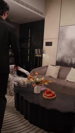 渣男嫌我醜，我轉身嫁給千億總裁 episode 77