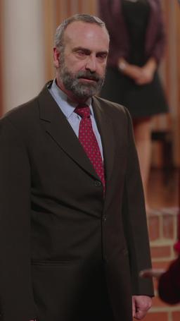 Verdadera heredera vs Falsa millonaria episode 10