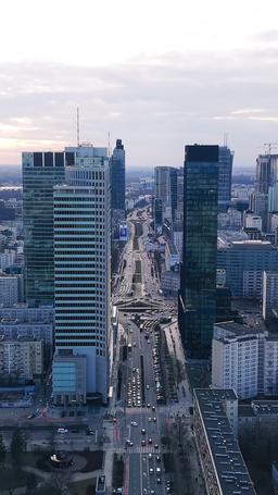 D'un mannequin séduisant à un PDG milliardaire episode 7