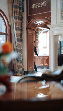 ［吹き替え版］追放令嬢は微笑まない episode 20