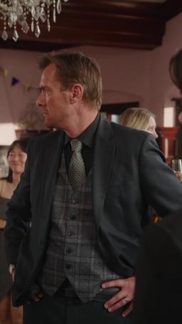 La Estríper Virgen y El Jugador Estrella de Hockey episode 71