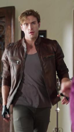 Odrodzenie Zdradzonej Alfa episode 8