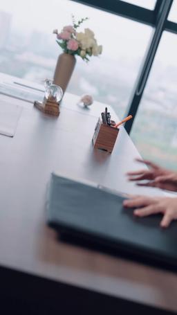 The Broken Triangle episode 17