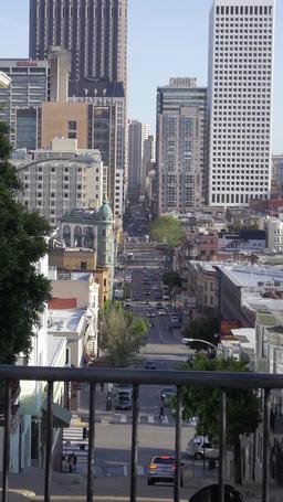 Dammi ordini se ne hai il coraggio episode 7