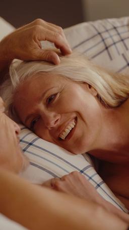 Twilight Romance: Flash Marriage to Mature Tycoon episode 32