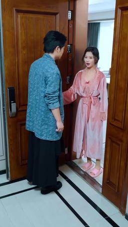 أصبحت الفتاة السمينة جميلة وقوية بعد أن ارتبطت بالنظام episode 33