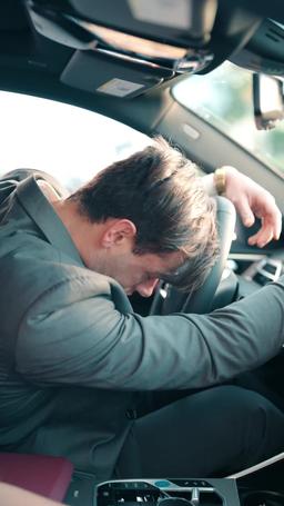 [doblado] Cómo Deshacerse de una Estrella del Hockey episode 3