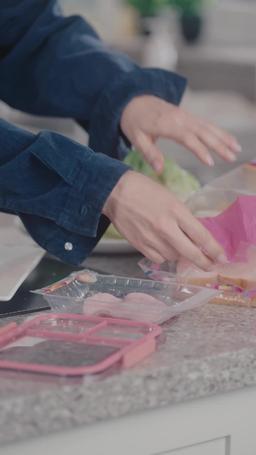 Falling for My Dad's Best Friend episode 48