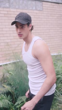 A Hamptons Summer Affair with My BFF's Brother episode 25