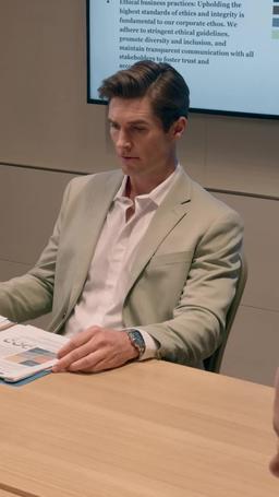 Tergila-gila pada CEO episode 15