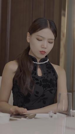 Zengin Ablam Arkamda episode 43