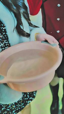 Mrs. Strauss Is Not An Intern episode 14