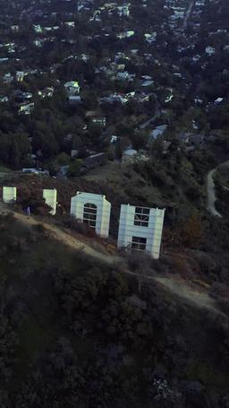 L'Ex-Mari le plus Célèbre du Pays episode 12