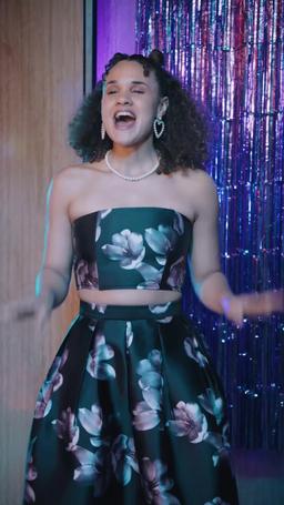 Sirviendo a mi rival episode 74