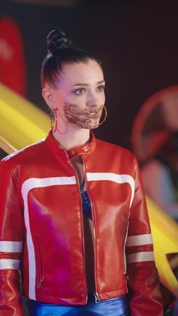 شرارة الحب: أخي غير الشقيق سائق السباقات episode 35