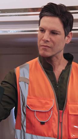 The Hidden Billionaire in First Class episode 20