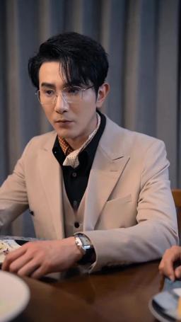 渣男嫌我醜，我轉身嫁給千億總裁 episode 42