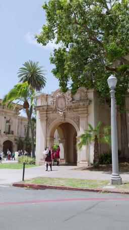 Odrodzona by kochać właściwego episode 7