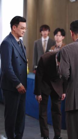 Tahtın Gölgesinde episode 30