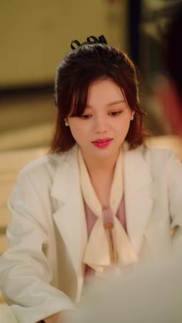 فتاة الثمانينيات المتألقة episode 63