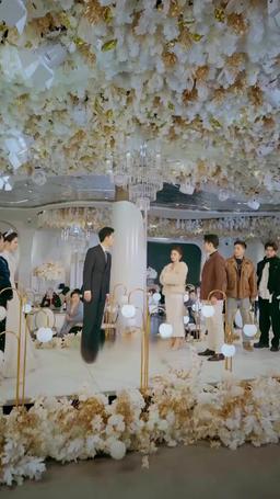 離婚後我被五個哥哥寵上天 episode 68