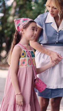 Il padre miliardario e senzatetto di mia figlia trailer