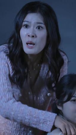 사모님, 대표님이 또 이상해요 episode 76