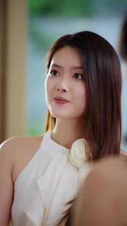 In This Life, Crown Princess Steals the Spotlight episode 17