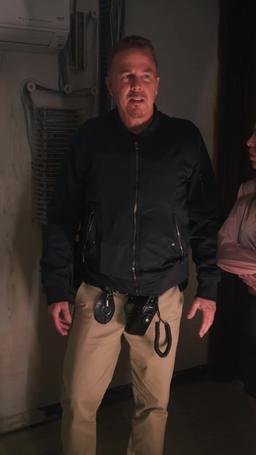 Hey Jefe, Su Empresa Está Siendo Bombardeada episode 69