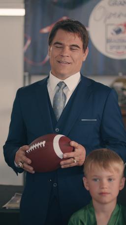 Quarterback yang Tertukar trailer