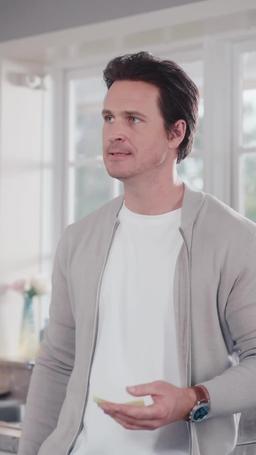 Jatuh Cinta pada Sahabat Ayahku episode 28