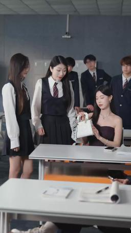 Rabbia che Ribolle: Tua Sorella si è Risvegliata episode 73