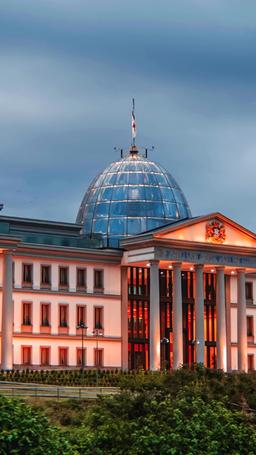 ヒーローの正体：禁じられた愛と戦い episode 21