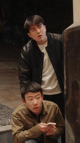 ราชินีผู้หลั่งน้ำตา episode 28