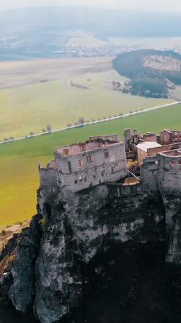 裏切られた母は神の継承者 episode 10