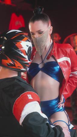 速度與激情之戀上我的賽車手哥哥 episode 8