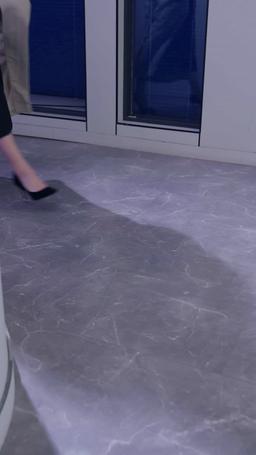 Ting! Suamiku yang Super Tajir Muncul episode 8