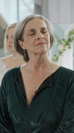 溫泉情緣：失憶嬌妻別想逃 episode 44