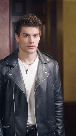 Come baciare un vampiro episode 25