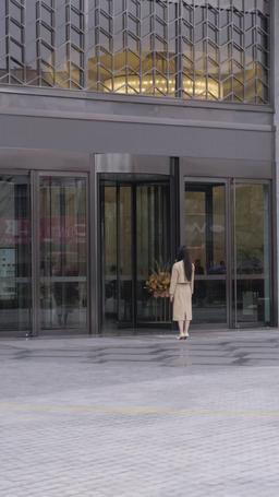 Małżeństwo bez Miejsca na Uczucia episode 2